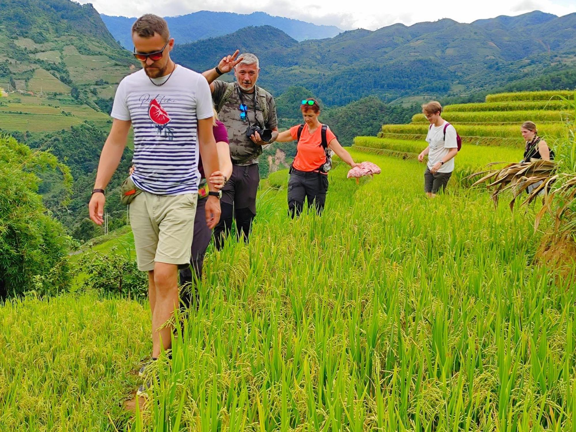 Mu Cang Chai Homestay & Trekking Esterno foto